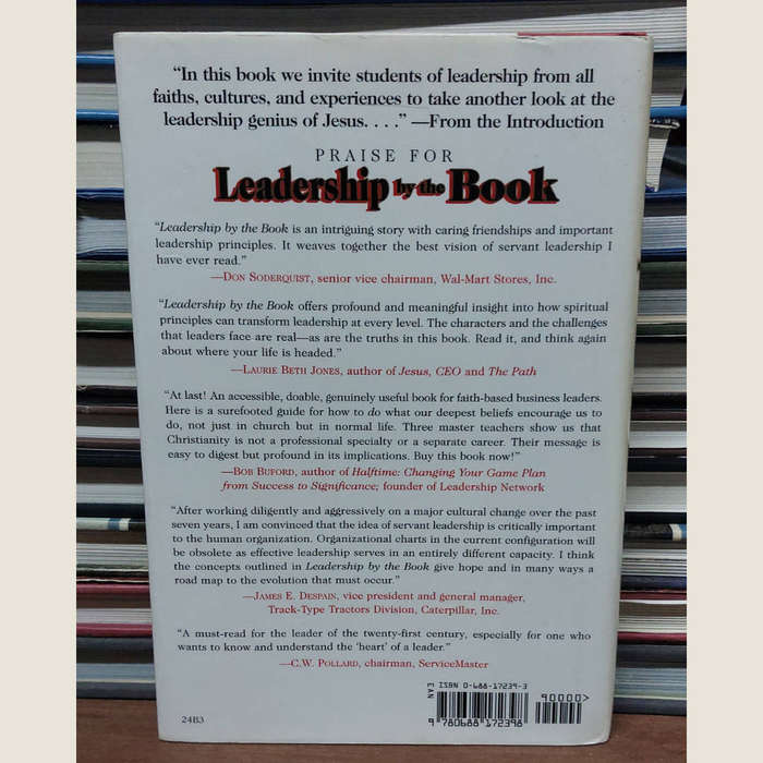 Leadership by the book - Ken Blanchard, Bill Hybels & Phil Hodges