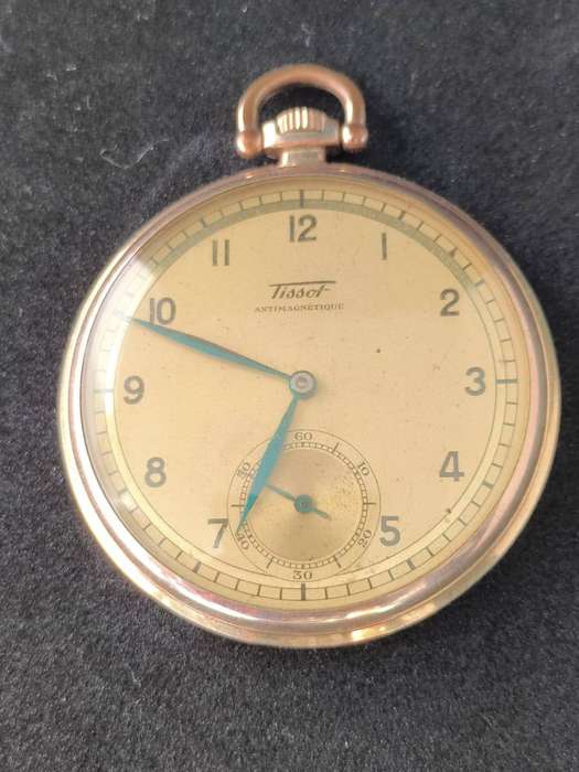 Various Fob watches and Movements (some Fusee)