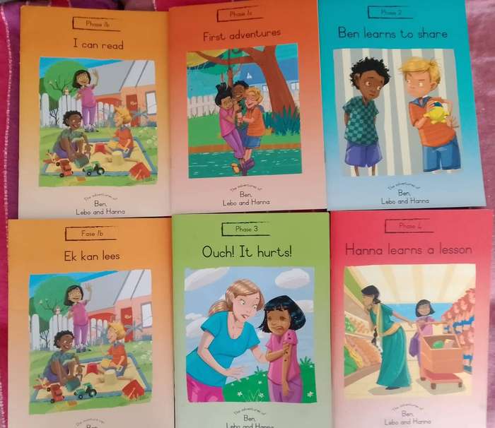 25 x Various kids books