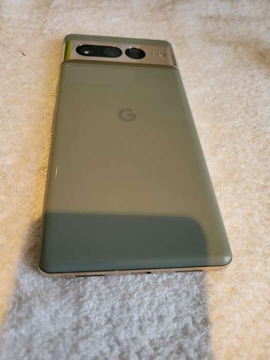 Google Pixel - 7Pro - 5G - 128GB - All Networks - Hazel - Very Good Condition