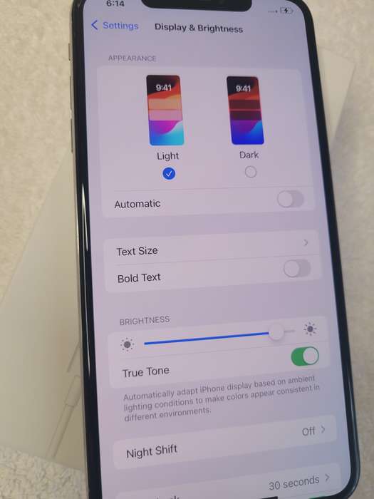 iPhone - XS Max - Silver - 256GB - With Extras - Very Good Condition