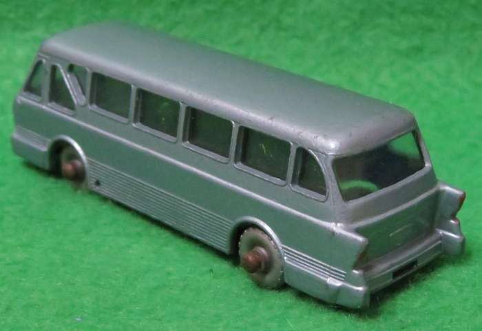 Matchbox Lesney**No. 40**Royal Tiger Coach**Made in England**