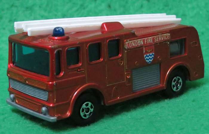 Matchbox Lesney**No. 35**Merryweather Fire Engine**1969**Made in England**