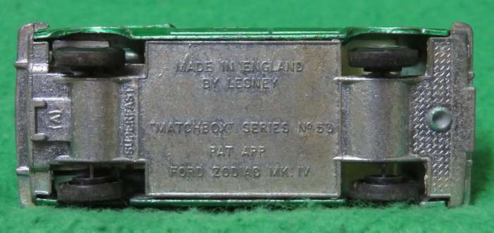Matchbox Lesney**No. 53**Ford Zodiac Mk. IV**Made in England**Bonnet opens**