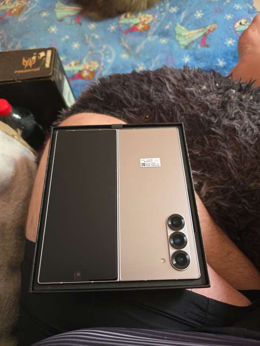 Samsung ZFold 6