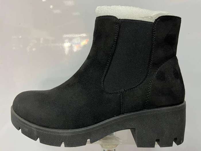 Ladies Suede Boot Size 4
