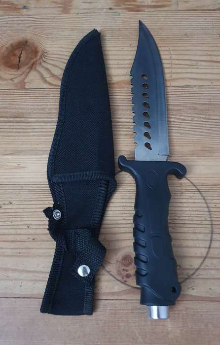 AK103 Knife in Sheath