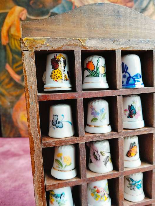Vintage Porcelain Thimble Collection in Shelf 20x