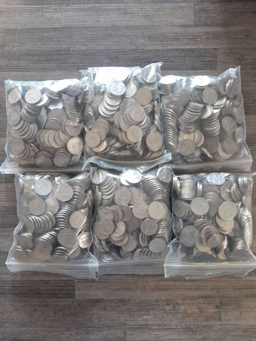 South African 5c Nickel coins.  Various dates, in total 1800 coins.