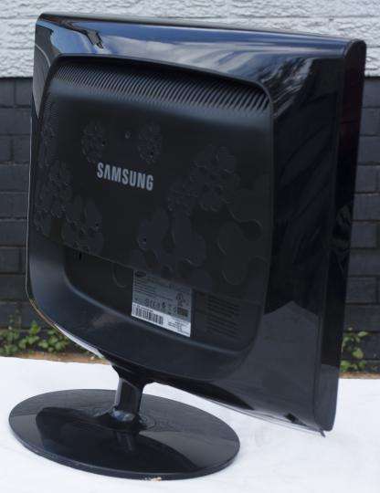 samsung lcd monitor 933gw, 19 Inch, vga and dvi