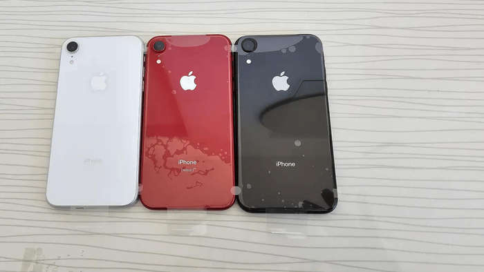 Apple iPhone XR 64GB - Red
