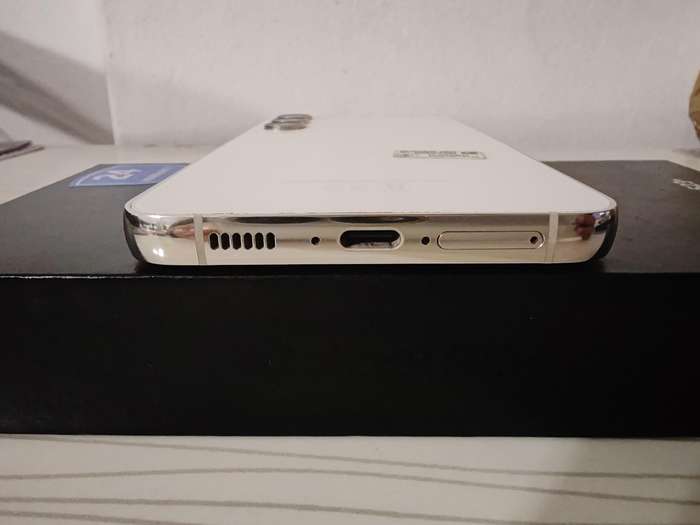 Samsung S23 Plus 256GB Dual Sim - Cream.