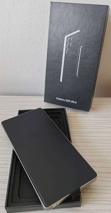 Samsung S25 Ultra 256GB Dual Sim - Titanium Black