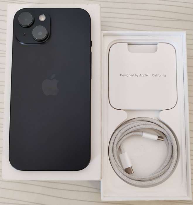 Apple iPhone 256GB - Black