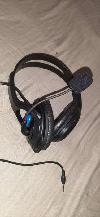Wired headset for gaming.New