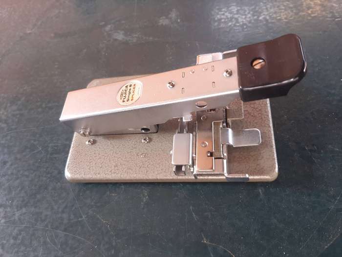 Fujica 8mm film splicer.