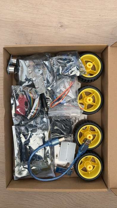 Arduino Smart Robot Car Kit