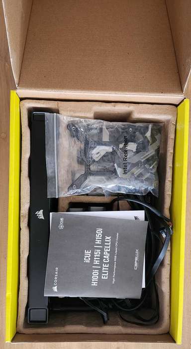Corsair H100i Elite Capellix