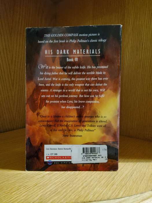 The Amber Spy Glass by Philip Pullman