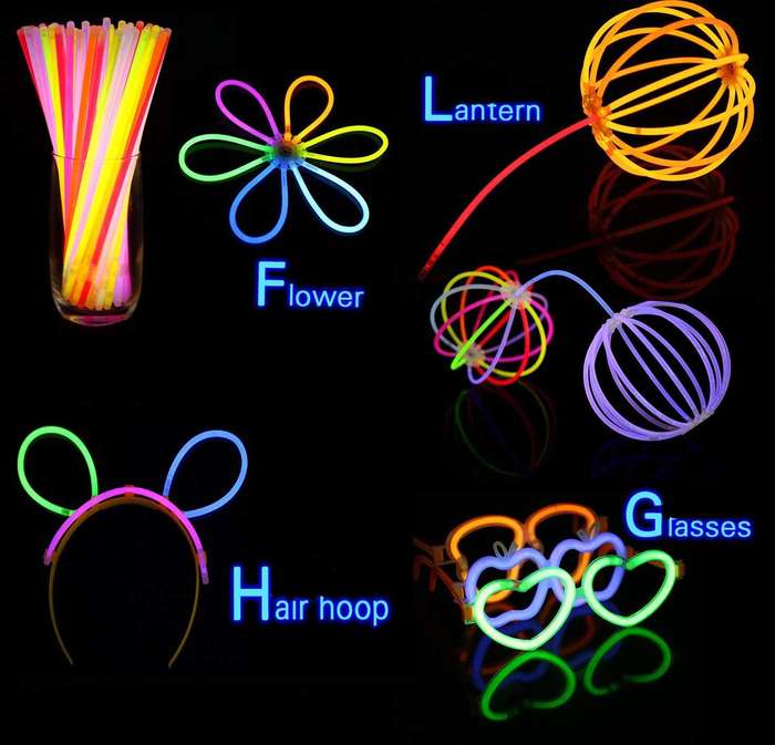 100 Pieces Premium Glow Sticks Bracelets Neon Light