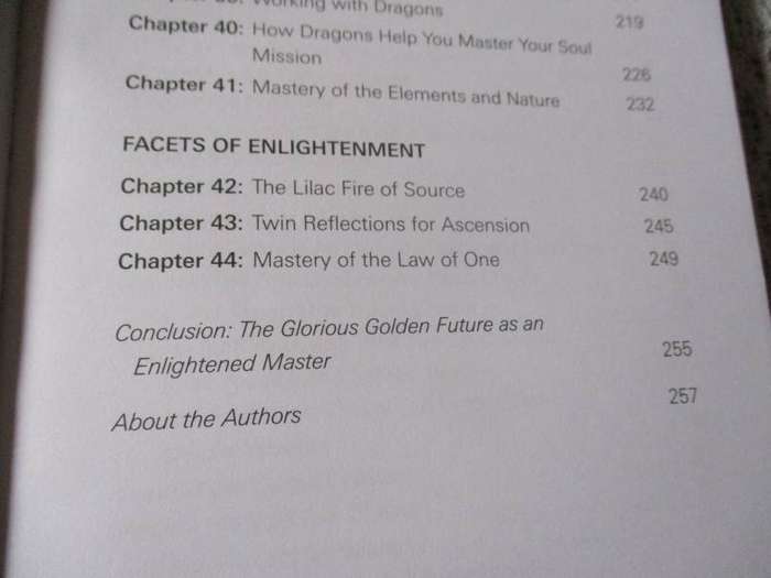THE ARCHANGEL GUIDE TO ENLIGHTMENT AND MASTERY - LIVING IN THE FIFTH DIMENSION - DIANA COOPER AND TI