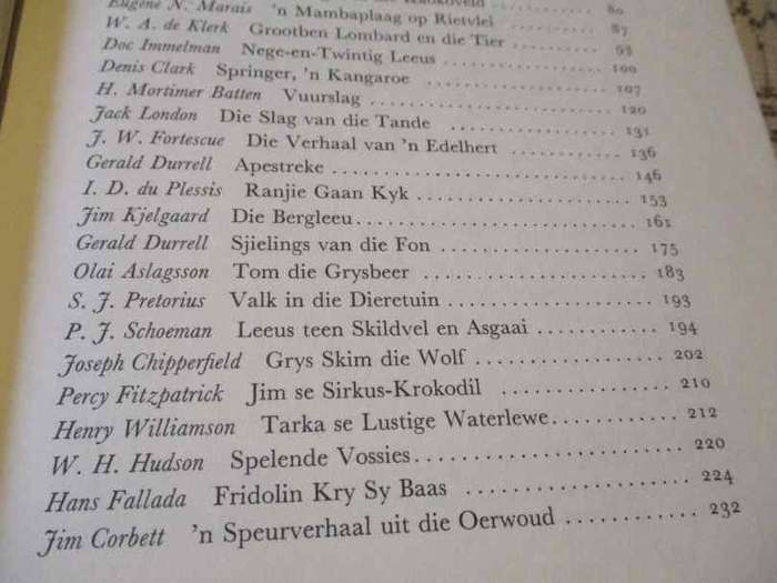 DIE GROOT OERWOUDBOEK -  ONDER REDAKSIE VAN LEON ROUSSEAU