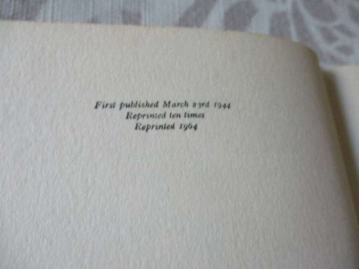 THE SECOND FORM AT ST. CLARE'S - ENID BLYTON