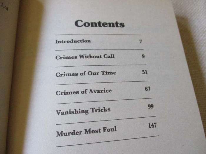 THE WORLD'S GREATEST UNSOLVED CRIMES  - ROGER BOAR