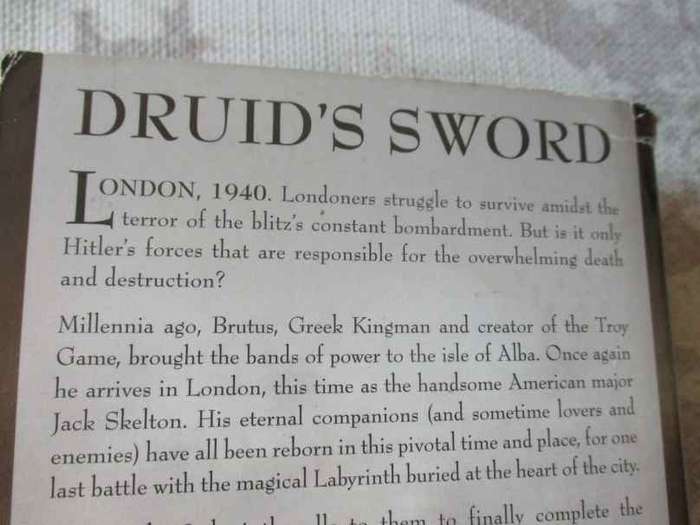 DRUID'S SWORD - SARAH DOUGLASS - BOOK FOUR OF THE TROY GAME