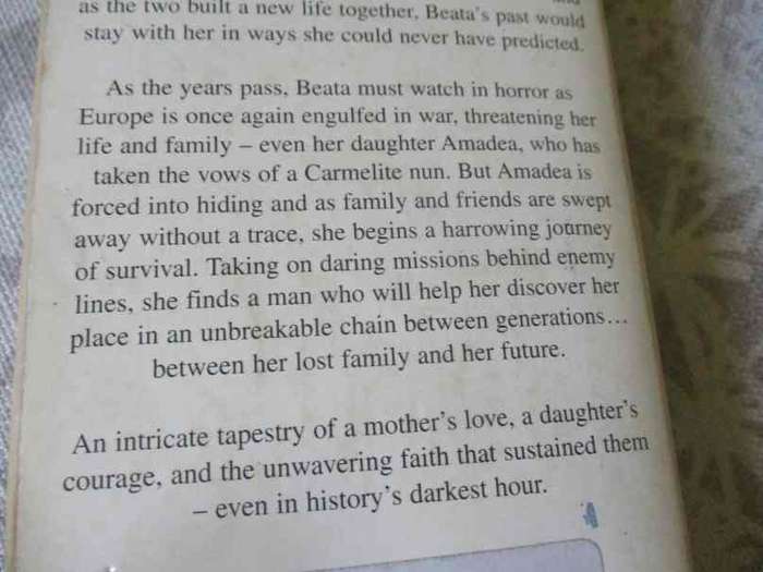 ECHOES - DANIELLE STEEL