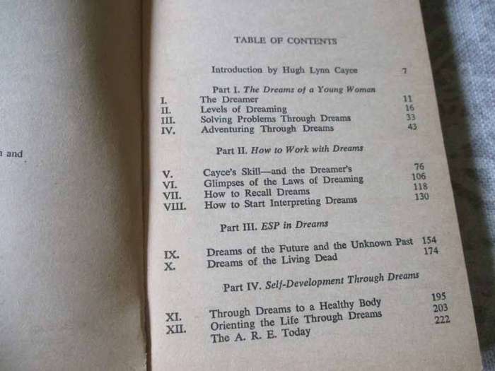 EDGAR CAYCE ON DREAMS - HERMON H BRO, Ph.D