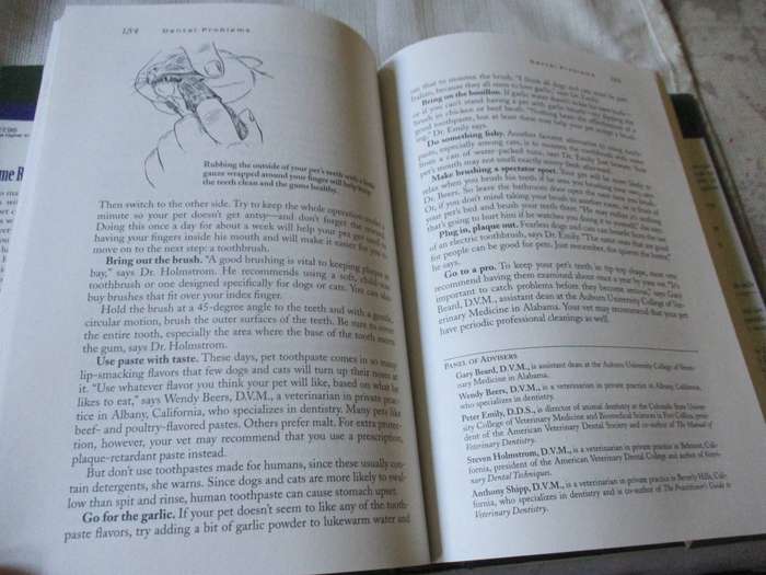 THE DOCTORS BOOK OF HOME REMEDIES FOR DOGS AND CATS