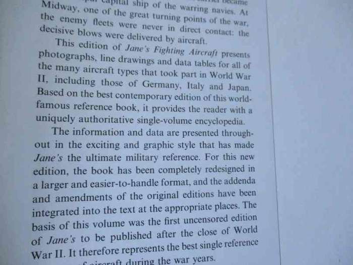 JANE'S FIGHTING AIRCRAFT OF WORLD WAR II - A COMPREHENSIVE ENCYCLOPEDIA WITH MORE THAN 1000 ILLUST.