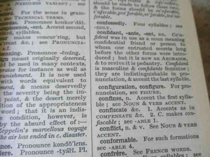 A DICTIONARY OF MODERN ENGLISH USAGE - H.W. FOWLER