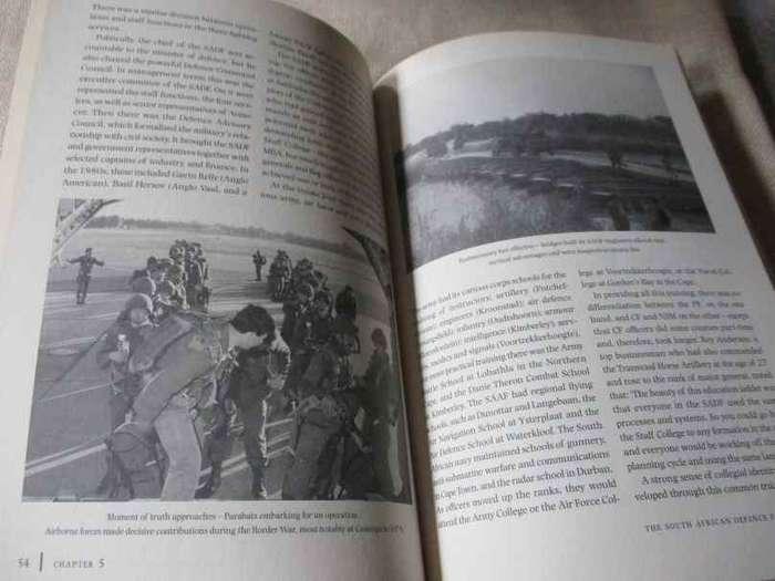 ON THE BORDER - THE SOUTH AFRICAN MILITARY EXPERIENCE 1965 - 1990 - DAVID WILLIAMS