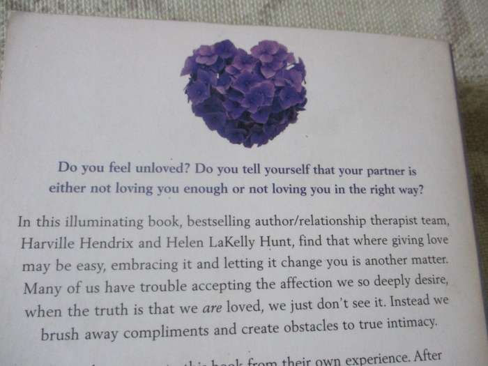 RECEIVING LOVE TRANSFORM YOUR RELATIONSHIP BY LETTING YOURSELF BE LOVED - HARVILLE HENDRIX