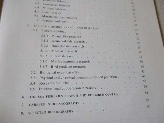 SEA FISHERIES PANORAMA - INFO. ON SOUTH AND SOUTH WEST AFRICAN MARINE FISHERIES ..  ( 1978 )