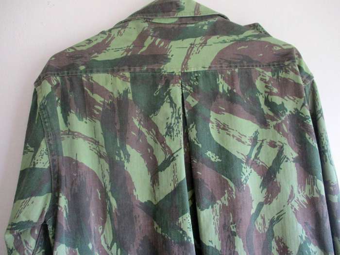 CAMO SHIRT  PORTUGESE FORCES IN MOZAMBIQUE 70 / 80's ?