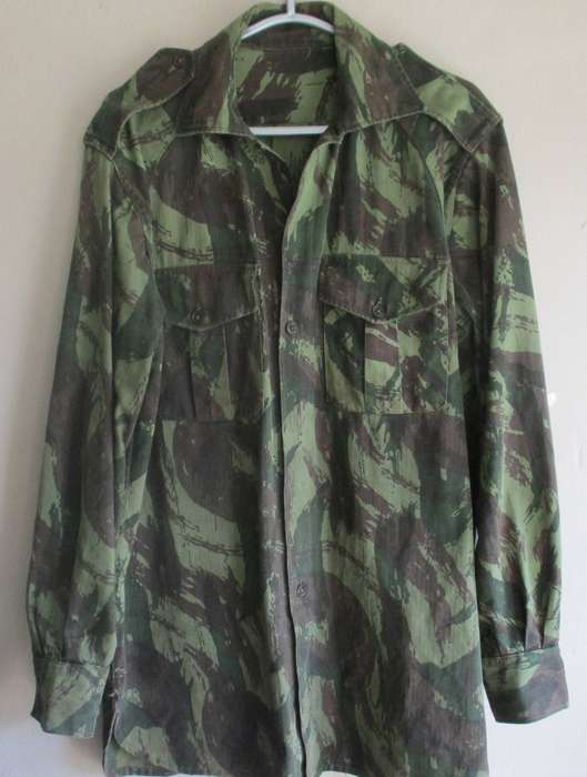CAMO SHIRT  PORTUGESE FORCES IN MOZAMBIQUE 70 / 80's ?