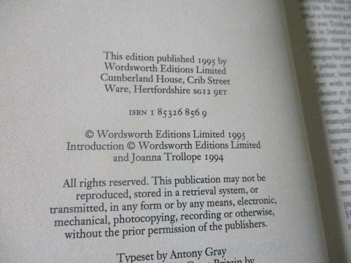 THE WARDEN - ANTHONY TROLLOPE