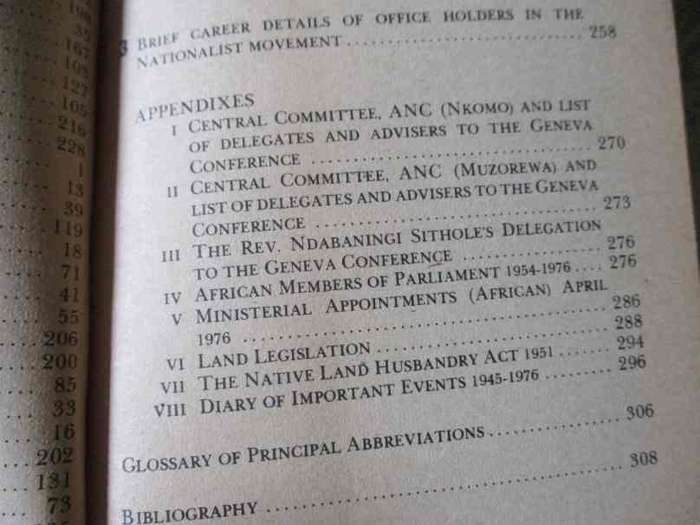AFRICAN NATIONALIST LEADERS - WHO'S WHO BY ROBERT CARY & DIANA MITCHELL