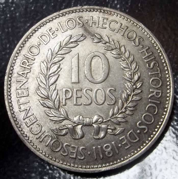 Uruguay 10 Pesos 1961 - Nice condition