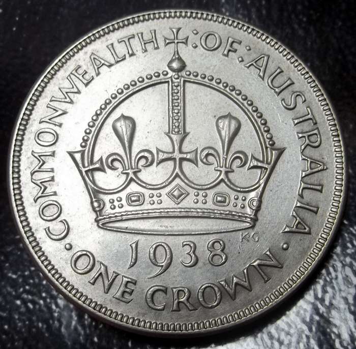 Australia Crown 1938 - *SCARCE*