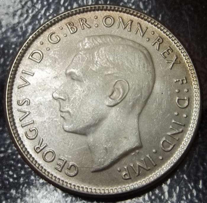 Australia Florin 1946 - aUNC condition