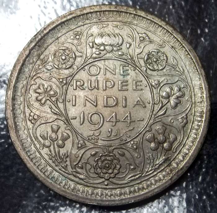 British India 1 Rupee 1944
