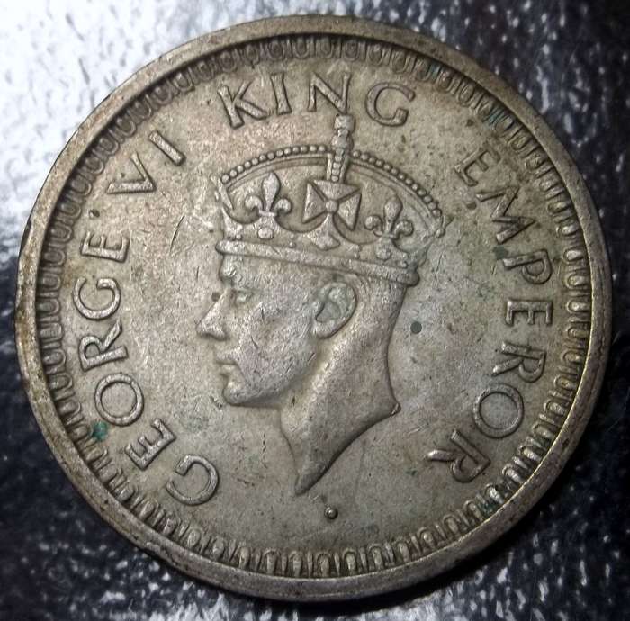 British India 1 Rupee 1944