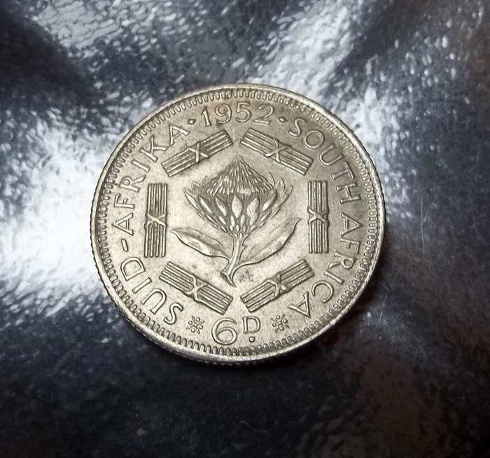 Union Sixpence 1952