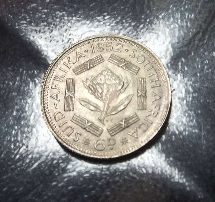 Union Sixpence 1952