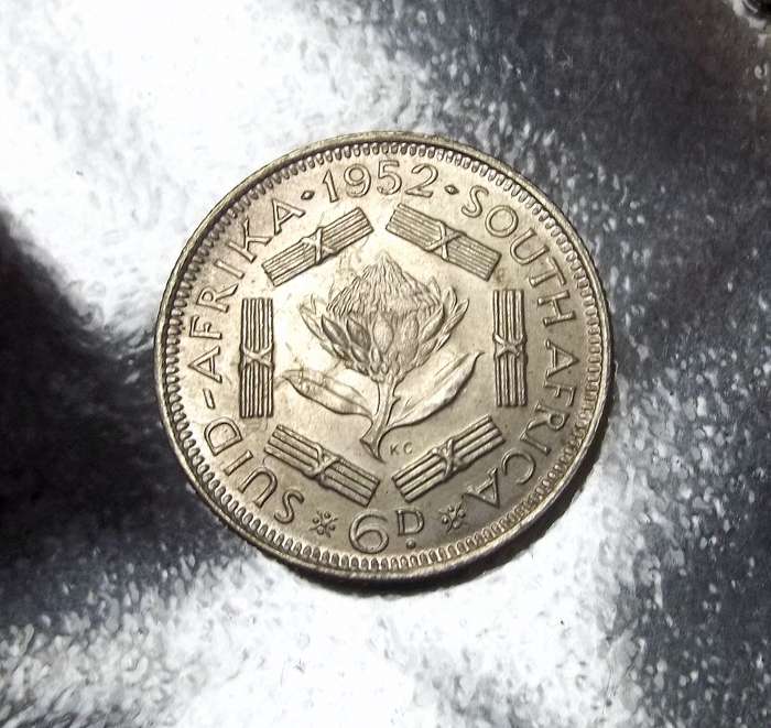Union Sixpence 1952