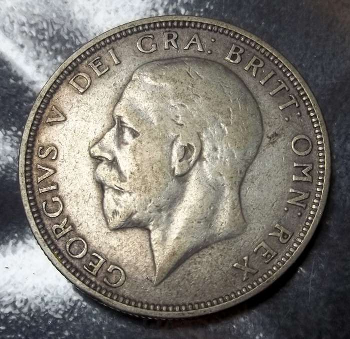 Britain Two Shillings 1929